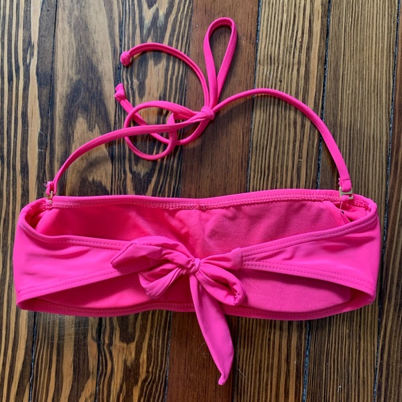 Xhilaration Swimsuit - Picture 2 of 4